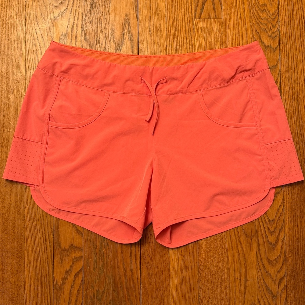 Magellan Outdoors Women's Size L Pink / Coral Fish Gear Lightweight Shorts